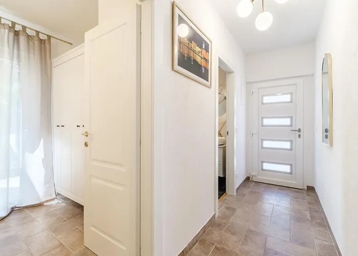 Josipa Semesterbostad *