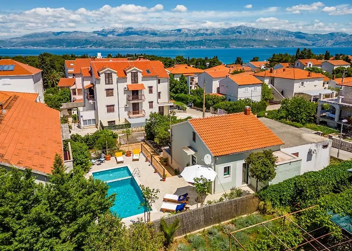 Josipa Semesterbostad