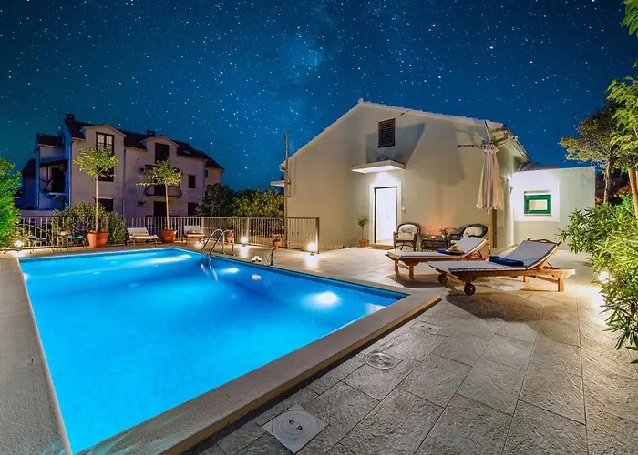 Josipa Semesterbostad *