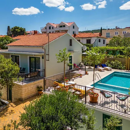 Vakantiehuis Josipa Supetar